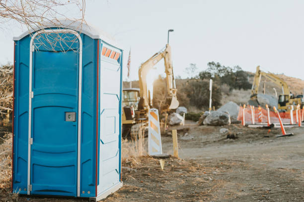Best High-end porta potty rental  in Nappanee, IN