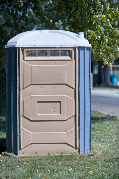 Best Construction site porta potty rental  in Nappanee, IN